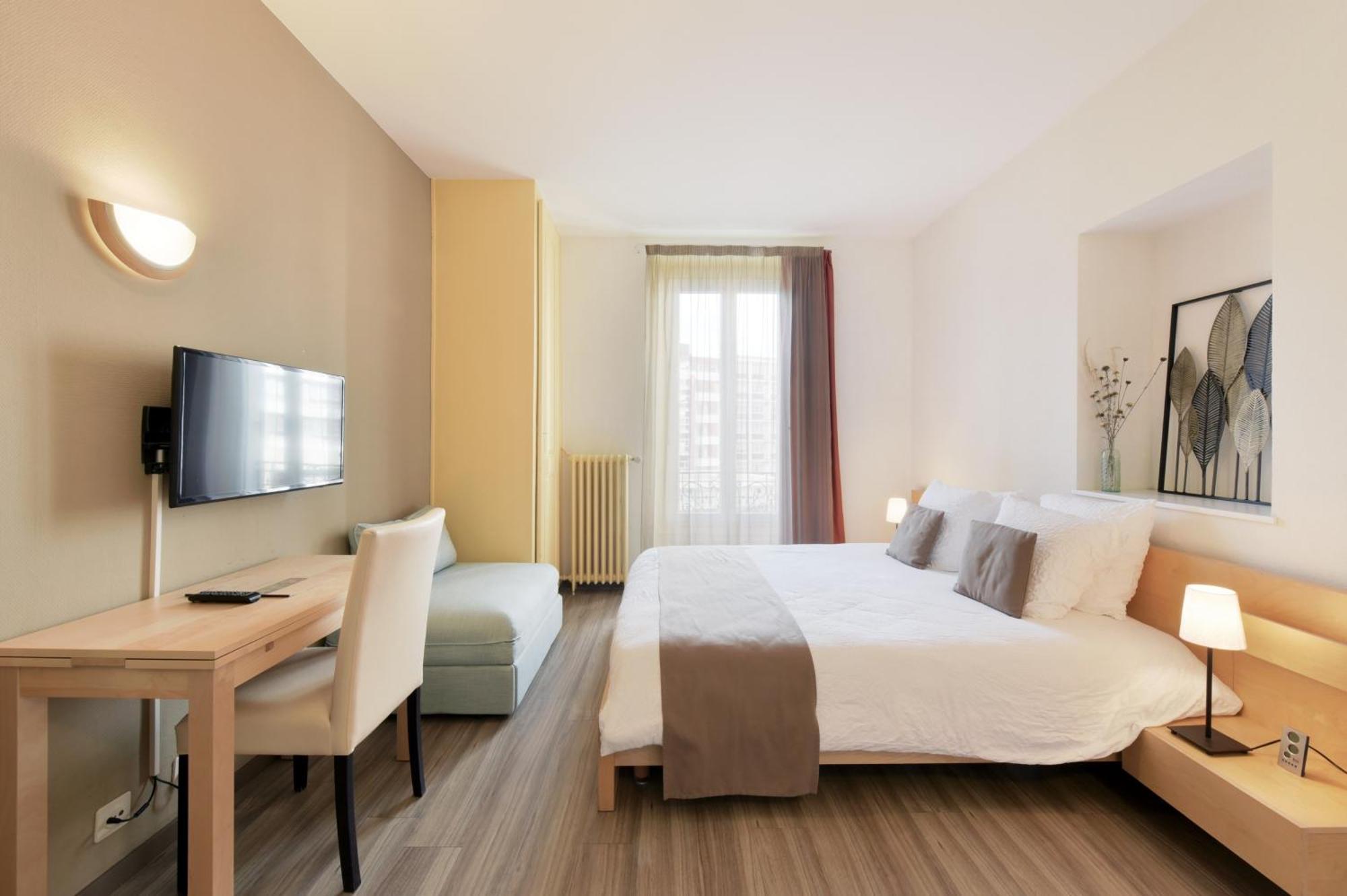 Hotel Du Marche