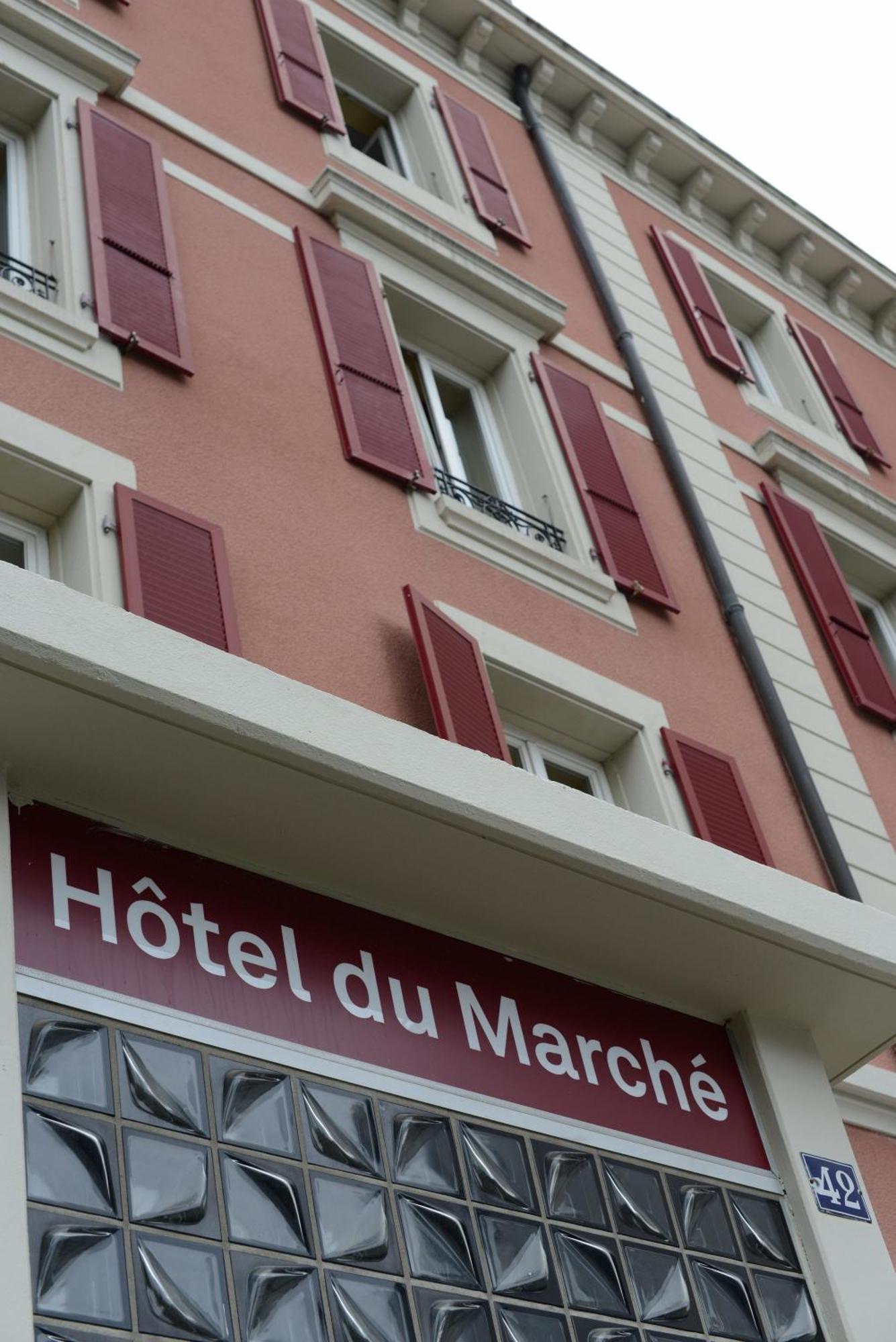 Du Marche Hotel